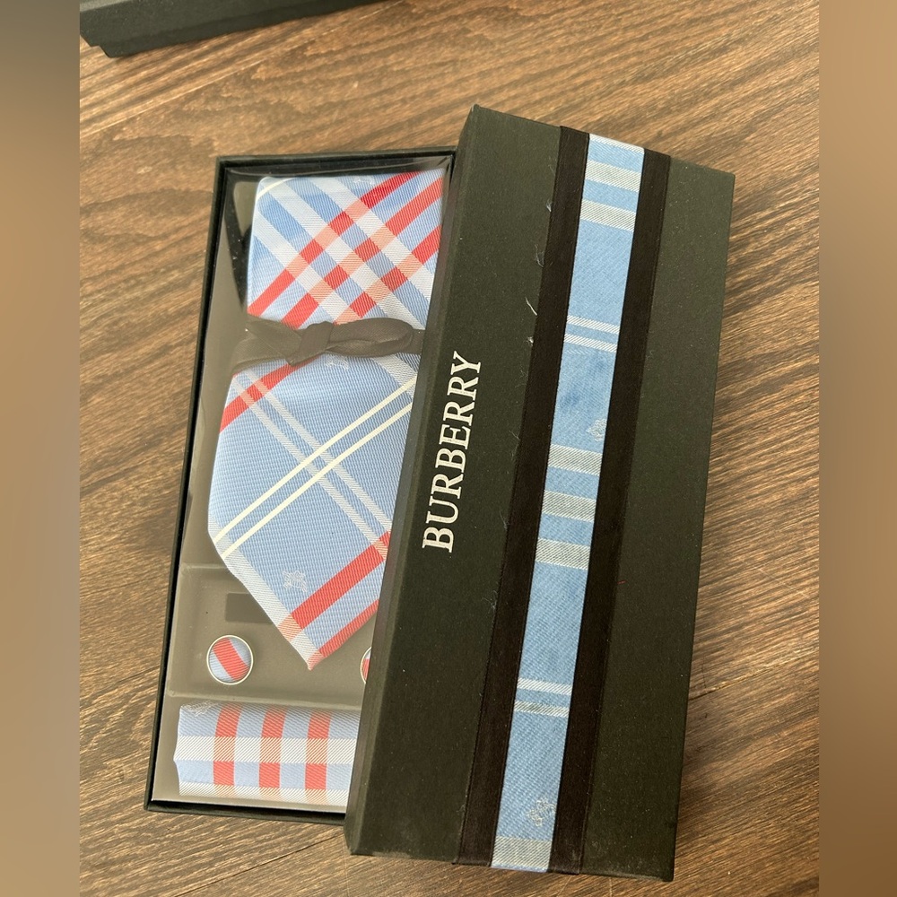 Faux Burberry Blue and Red Elegant Tie